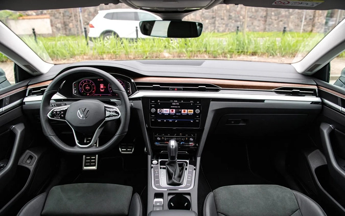 Volkswagen Arteon cena 162000 przebieg: 19000, rok produkcji 2023 z Kozienice małe 277